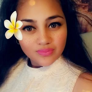 Meet your Posher, Leilani